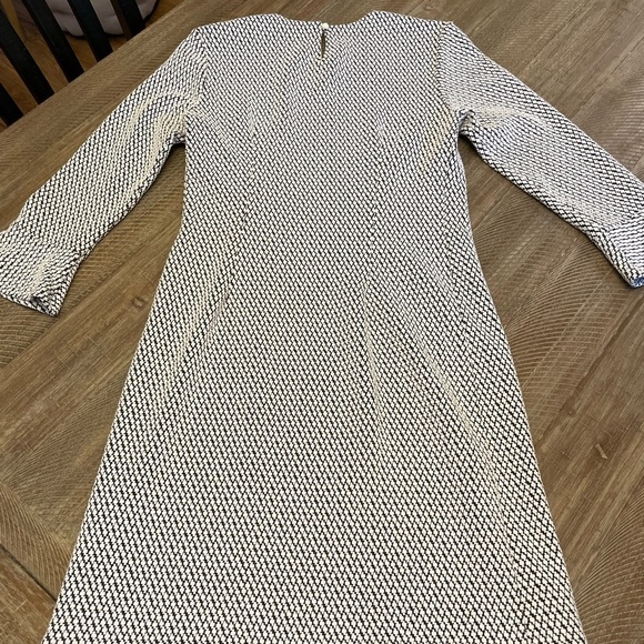 J. McLaughlin black white knee length dress 3/4 sleeve xs workwear spring career - Picture 6 of 7
